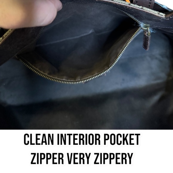 Gucci GG Canvas Tote Bag - Picture 5 of 8